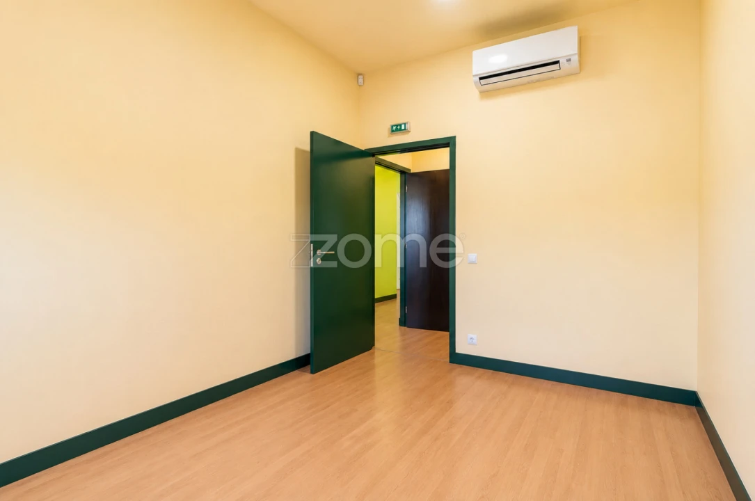 Negócio para Venda em Braga (São José de São Lázaro e São João do Souto) Foto 10