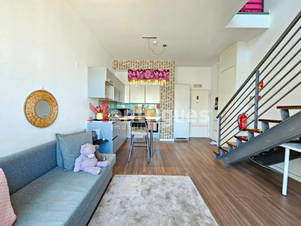 Apartamento T1 para Venda em Parque das Nações Foto 10