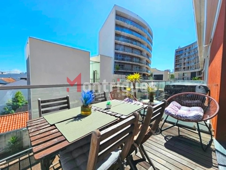 Apartamento T1 para Venda em Parque das Nações Foto 21