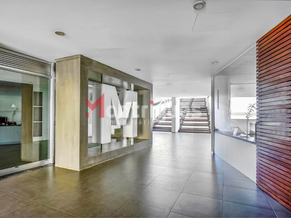 Apartamento T1 para Venda em Parque das Nações Foto 6