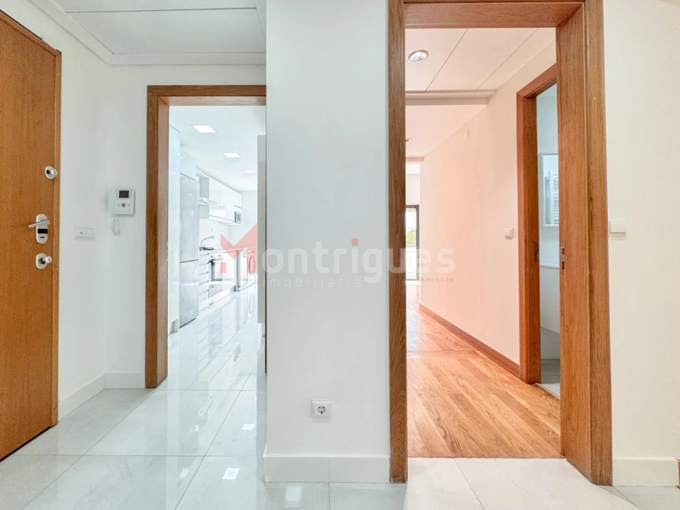 Apartamento T3 para Venda em Parque das Nações Foto 11