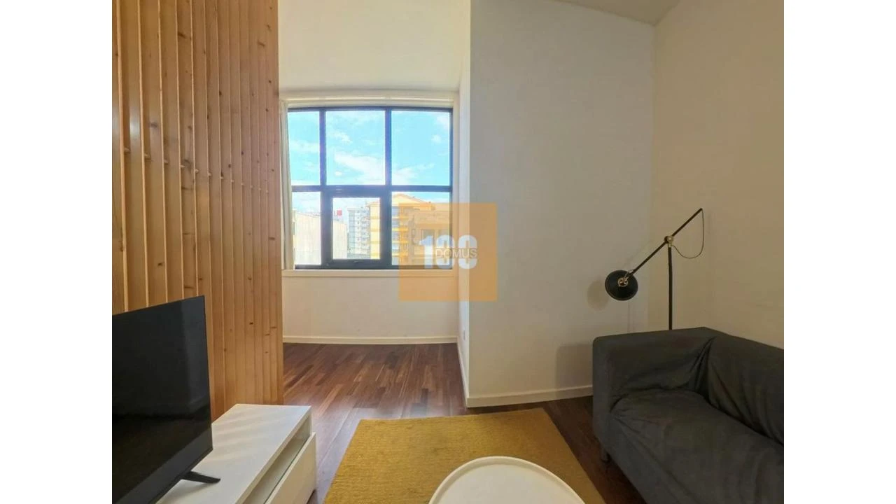 Apartamento para Venda em Ramalde Foto 1