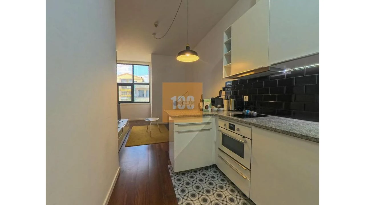 Apartamento para Venda em Ramalde Foto 7