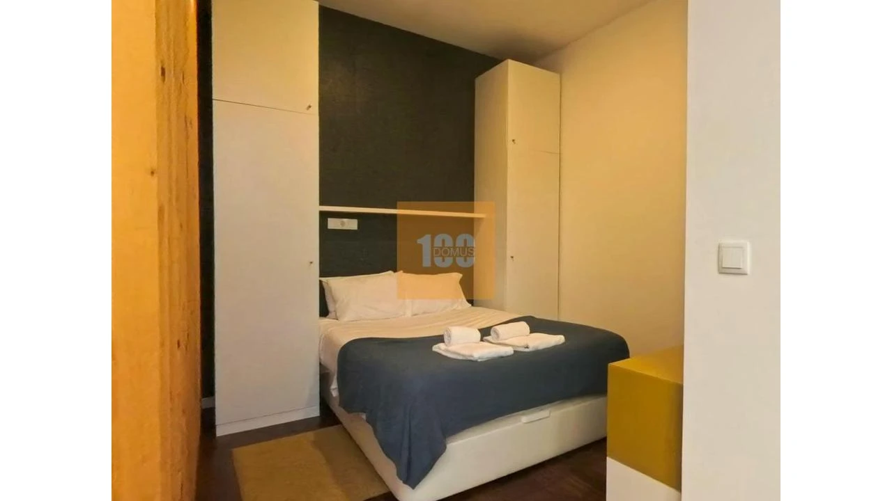 Apartamento para Venda em Ramalde Foto 9