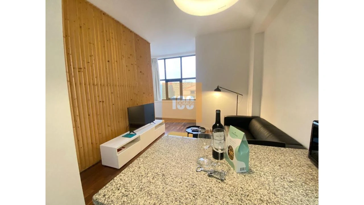 Apartamento para Venda em Ramalde Foto 5