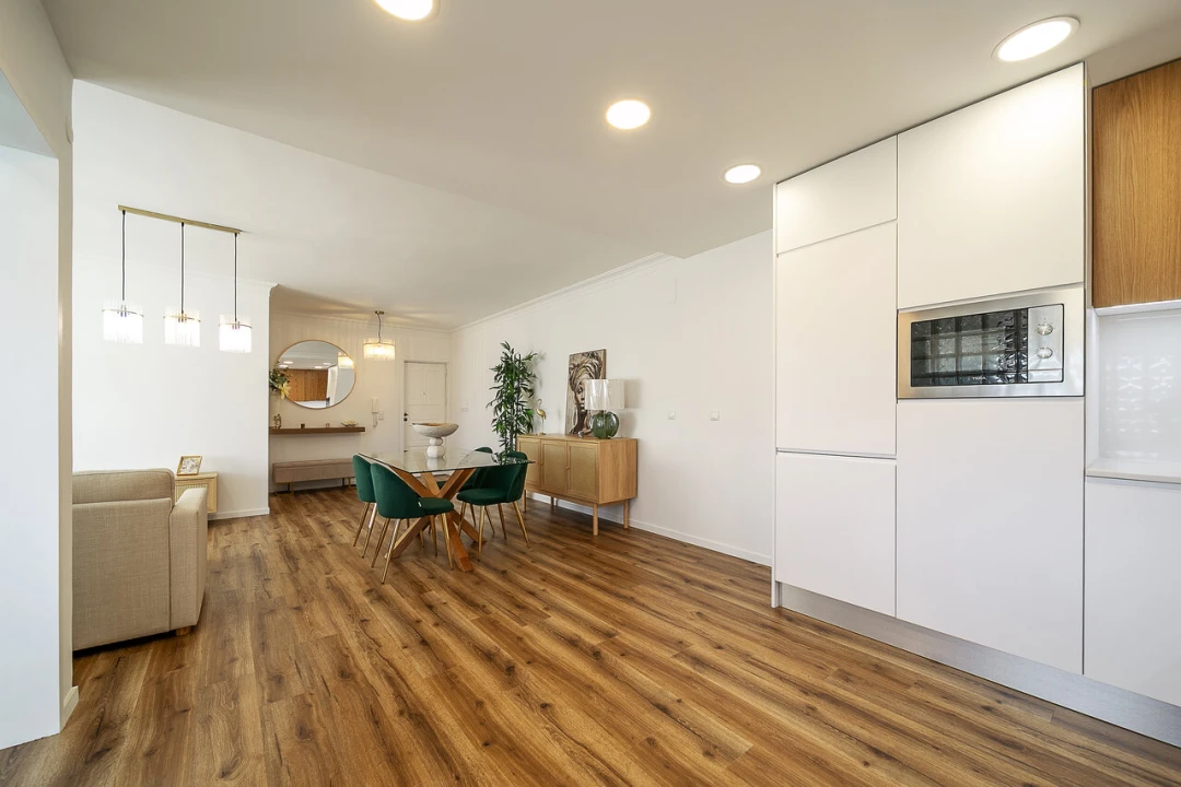 Apartamento T2 para Venda em Vilar de Andorinho Foto 17