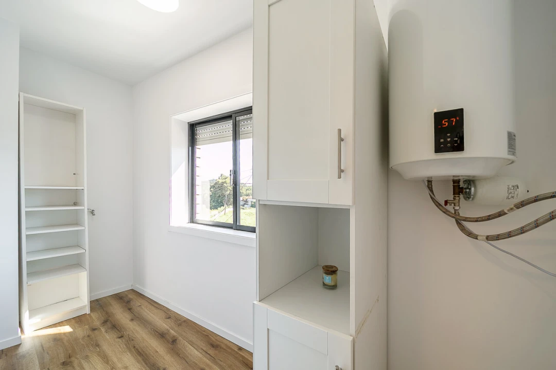 Apartamento T2 para Venda em Vilar de Andorinho Foto 19