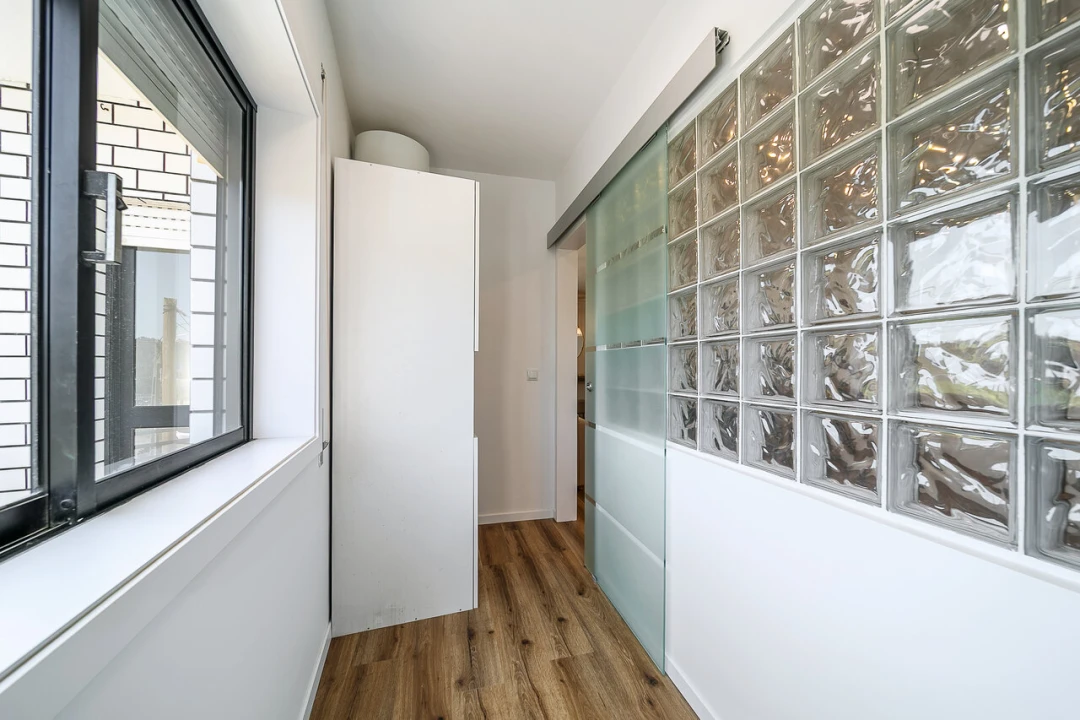 Apartamento T2 para Venda em Vilar de Andorinho Foto 21