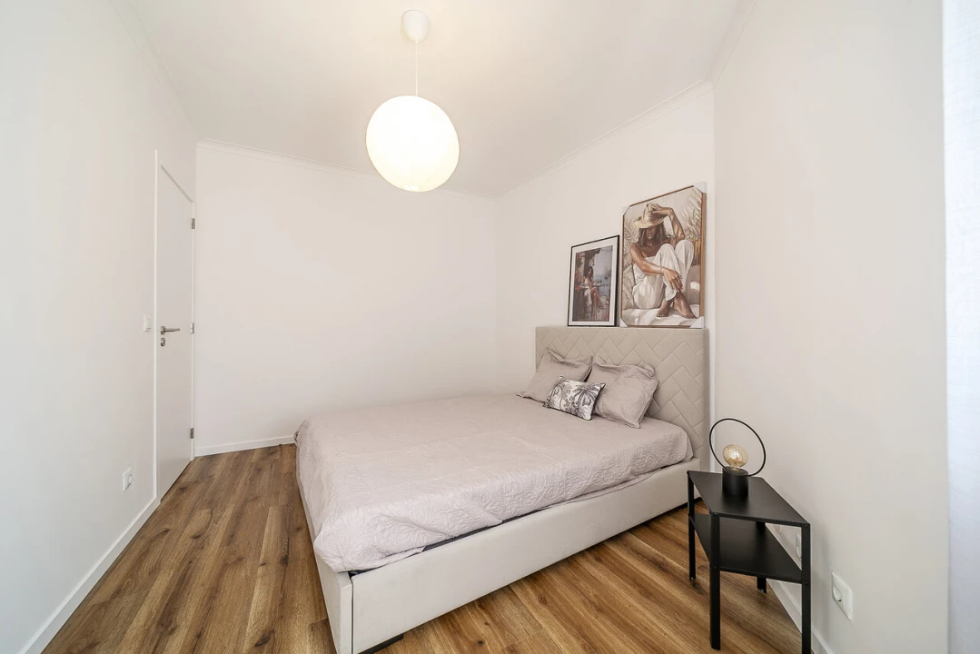 Apartamento T2 para Venda em Vilar de Andorinho Foto 31