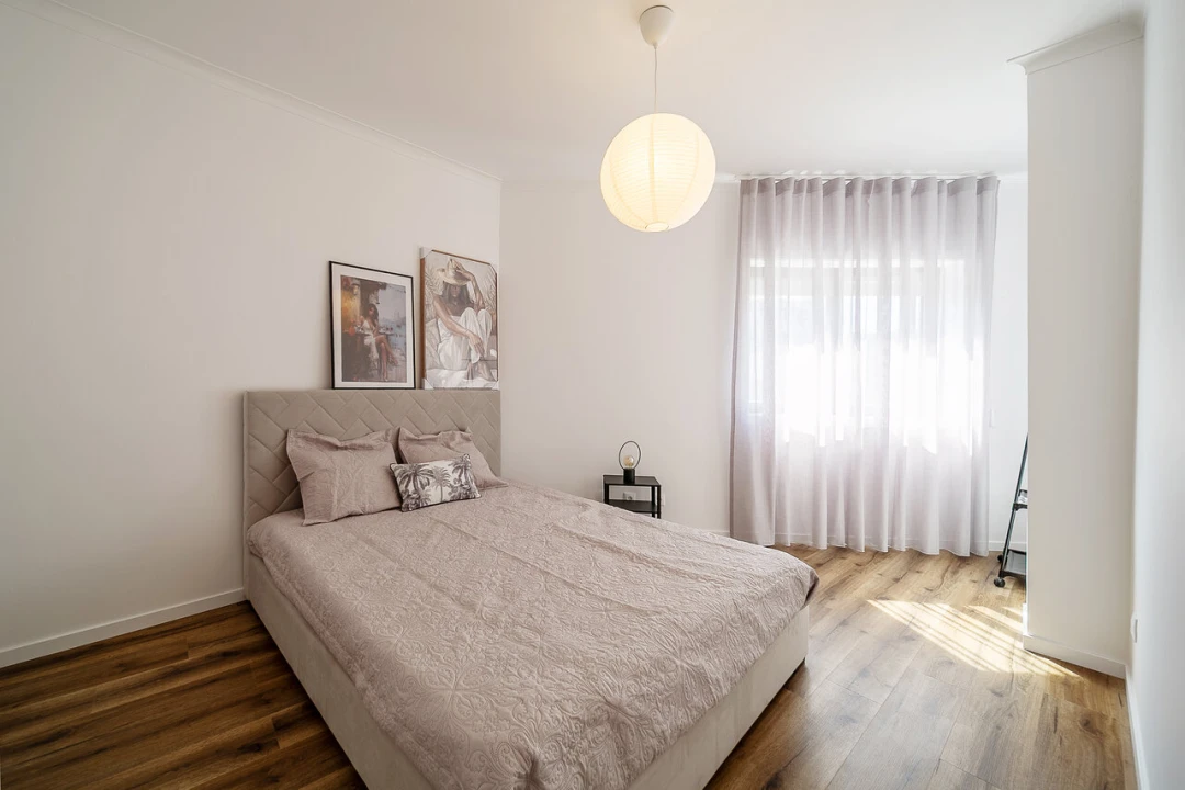 Apartamento T2 para Venda em Vilar de Andorinho Foto 33