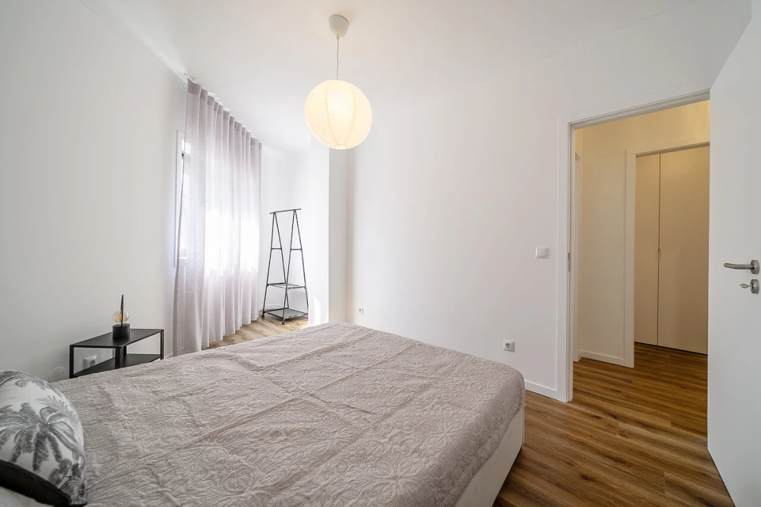 Apartamento T2 para Venda em Vilar de Andorinho Foto 35