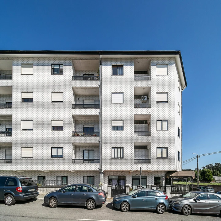 Apartamento T2 para Venda em Vilar de Andorinho Foto 39