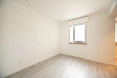 Apartamento T4 para Venda em Leiria, Pousos, Barreira e Cortes