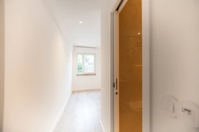 Apartamento T4 para Venda em Leiria, Pousos, Barreira e Cortes