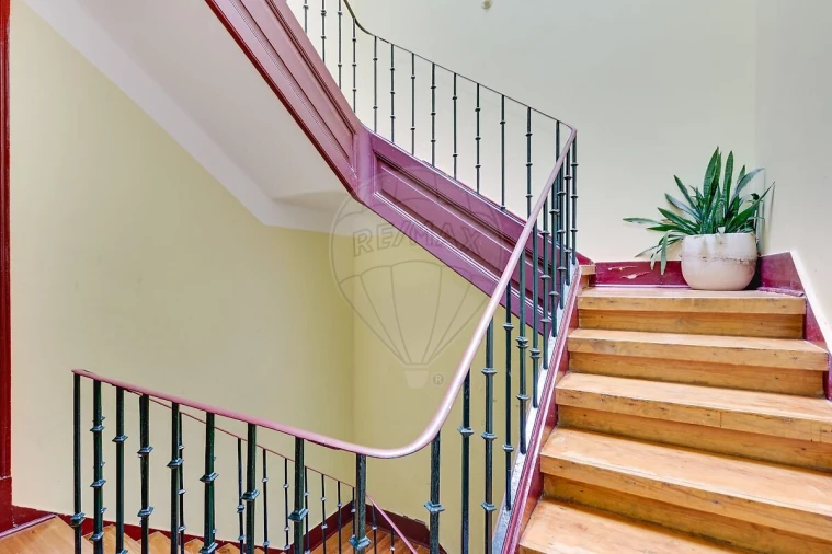 Apartamento T4 para Venda em Arroios Foto 13