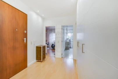 Apartamento T3 para Venda em Massamá e Monte Abraão