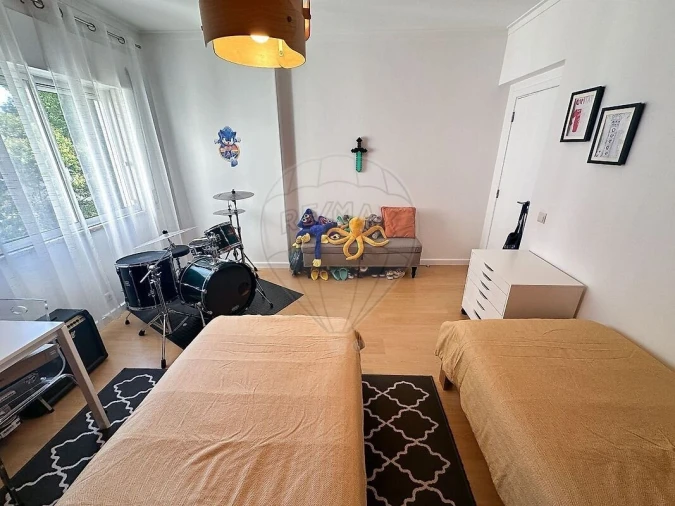 Apartamento T3 para Venda em Massamá e Monte Abraão Foto 7
