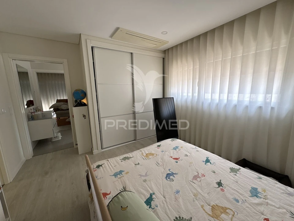 Moradia T4 para Venda em Fernao Ferro Foto 26