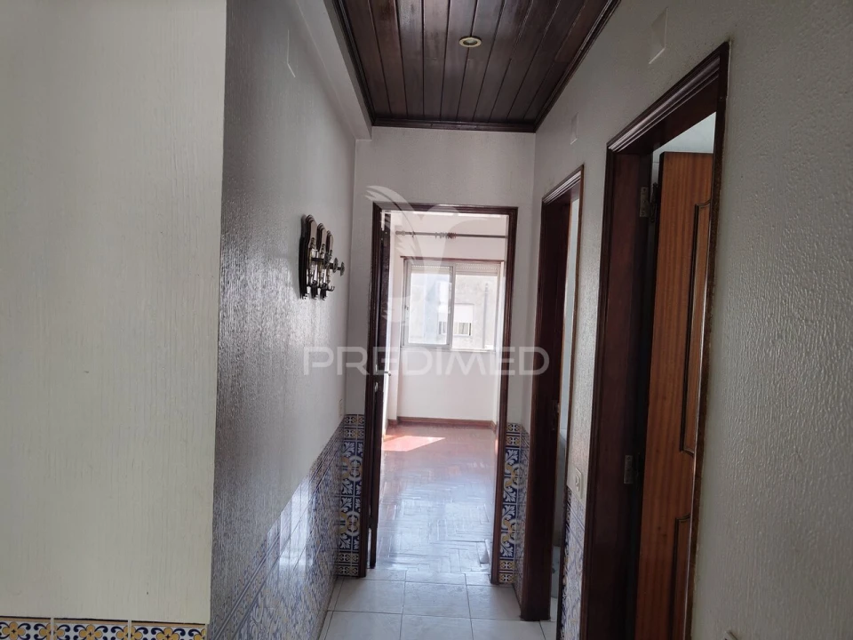 Apartamento T3 para Venda em Baixa da Banheira e Vale da Amoreira Foto 8