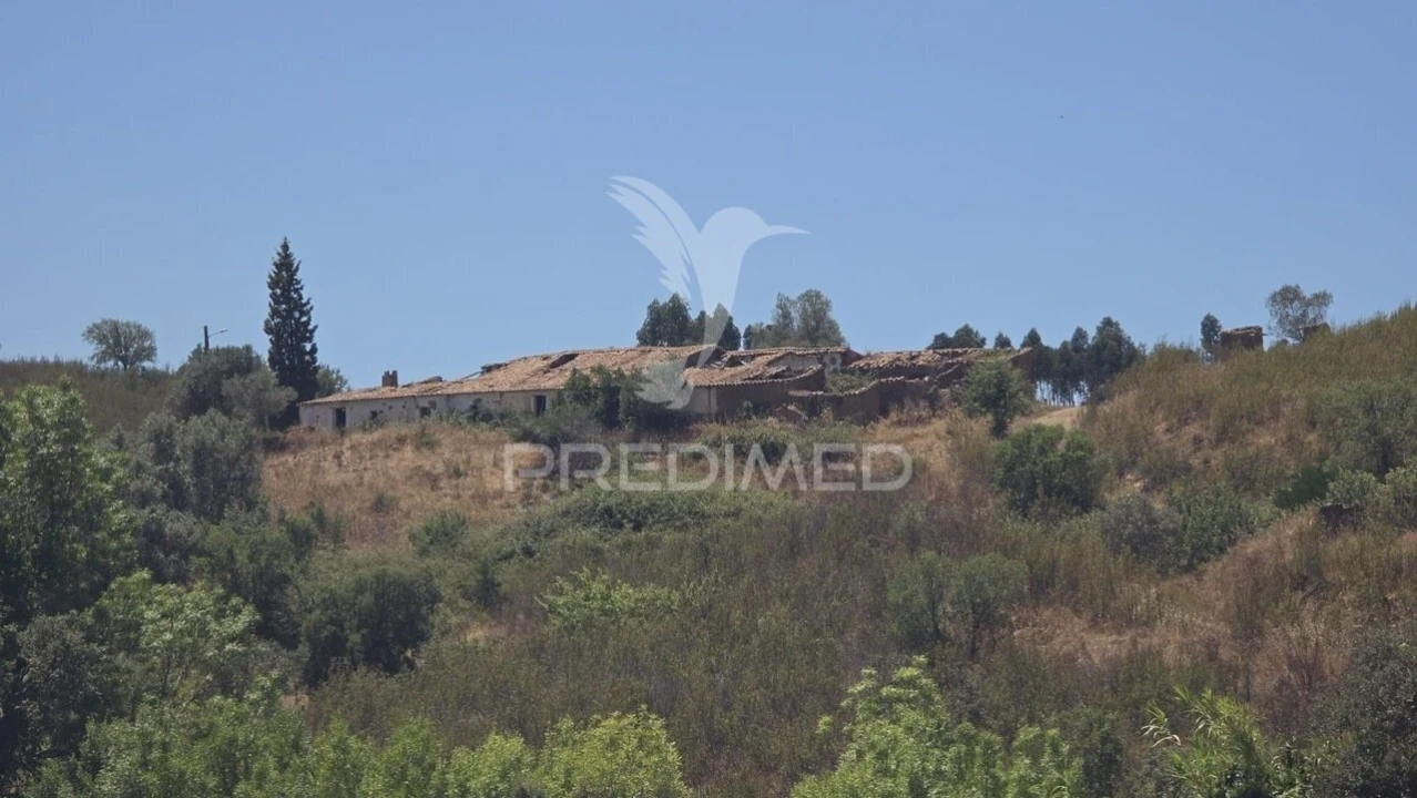 Quinta T4 para Venda em São Marcos da Serra Foto 9