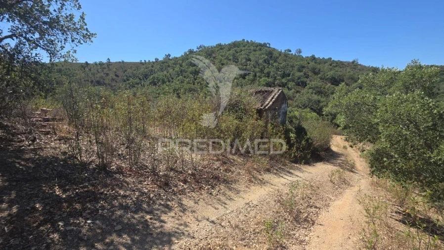 Moradia T2 para Venda em São Marcos da Serra Foto 3