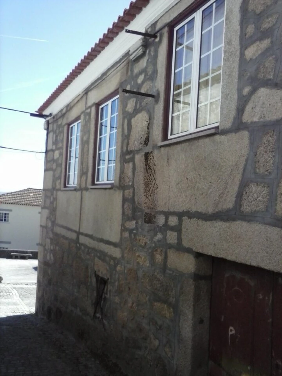 Moradia T0 para Venda em Fornos de Algodres Foto 12