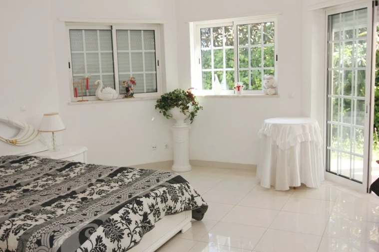 Moradia T5 para Venda em Portimão Foto 10