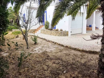 Moradia T4 para Venda em Luz