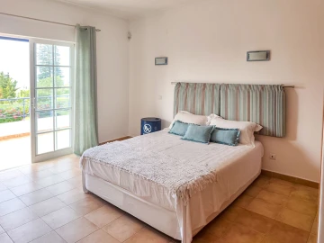 Moradia T4 para Venda em Luz