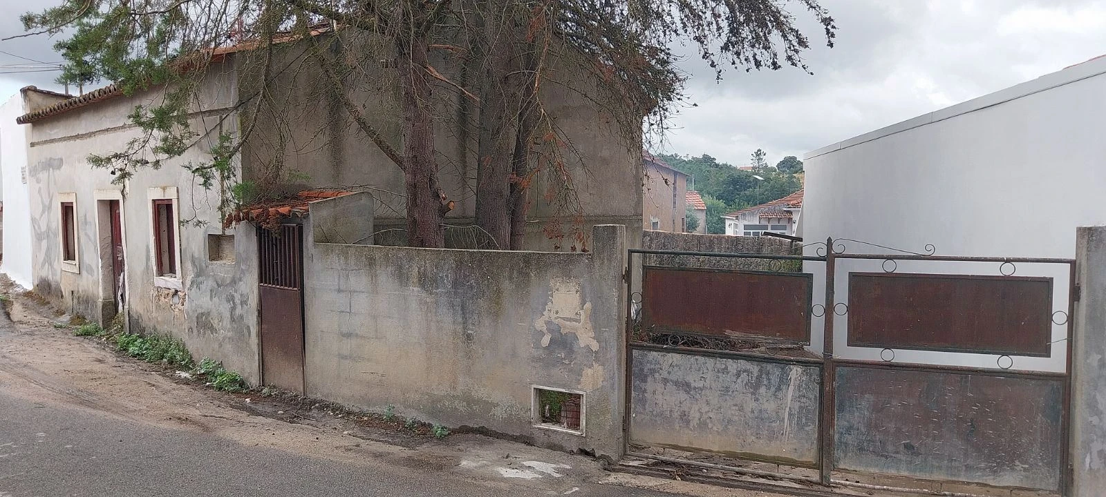 Moradia T2 para Venda em Achete, Azoia de Baixo e Póvoa de Santarém Foto 3