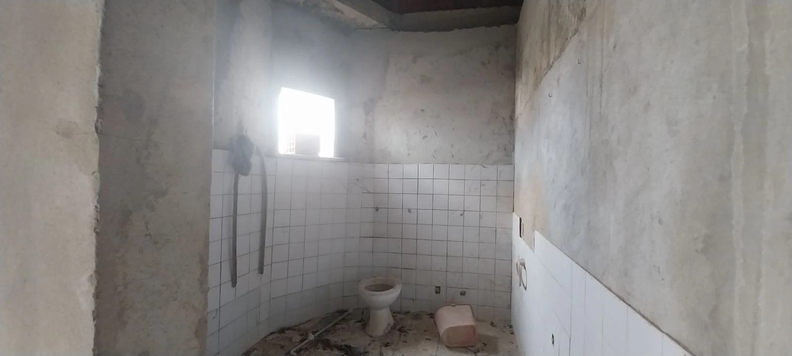 Moradia T2 para Venda em Achete, Azoia de Baixo e Póvoa de Santarém Foto 5