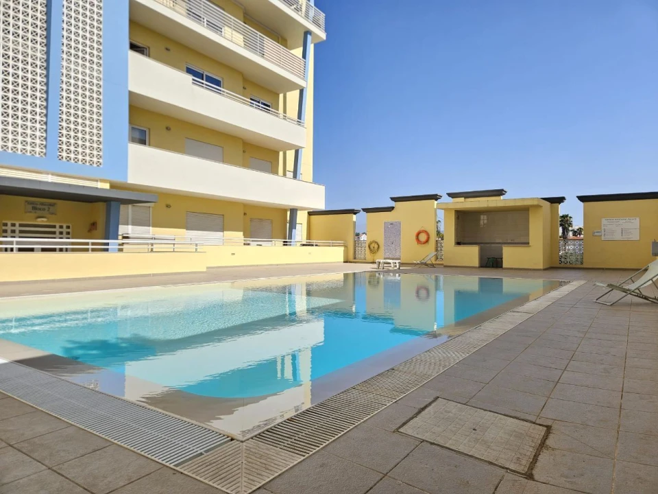 Apartamento T3 para Venda em Portimão Foto 1