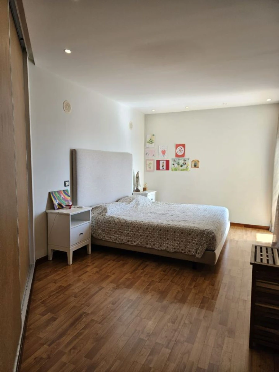 Apartamento T3 para Venda em Portimão Foto 20
