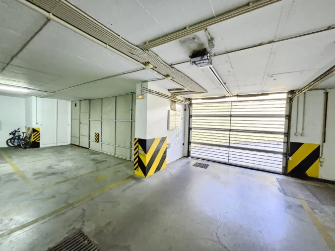 Apartamento T3 para Venda em Portimão Foto 27