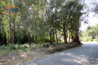 Terreno P/ Prédio para Venda em Grijó e Sermonde