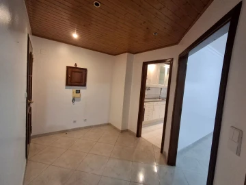 Apartamento T1 para Venda em Cacém e São Marcos