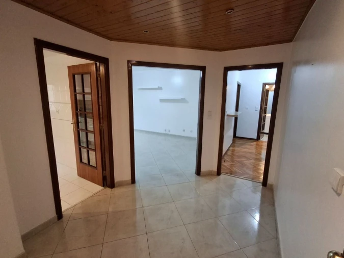 Apartamento T1 para Venda em Cacém e São Marcos Foto 7