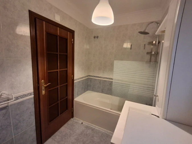 Apartamento T1 para Venda em Cacém e São Marcos Foto 12
