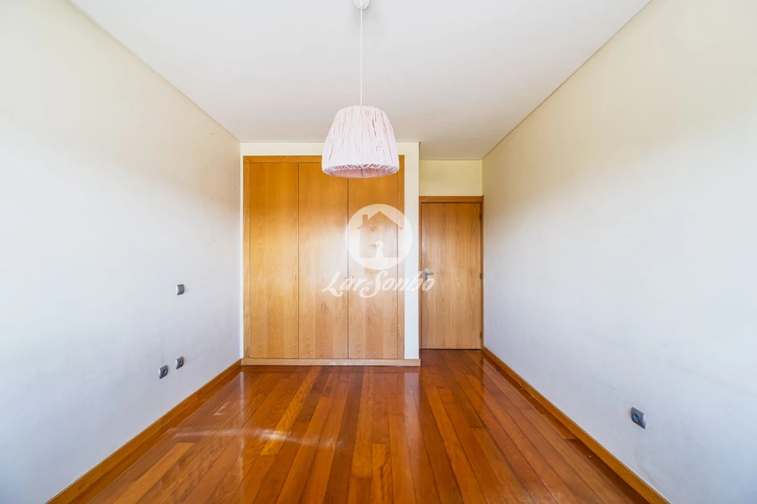Apartamento T3 para Venda em Cidade da Maia Foto 14