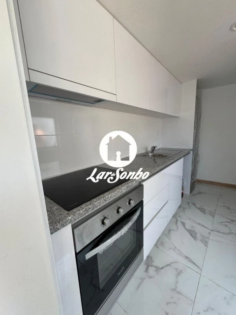 Moradia T2 para Venda em Gondomar (São Cosme), Valbom e Jovim