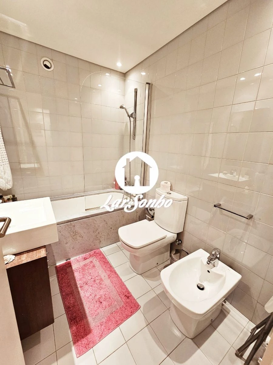Apartamento T3 para Venda em Ramalde Foto 19