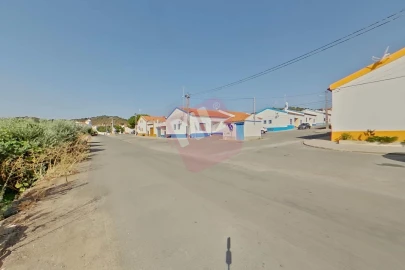 Terreno para Venda em Vale de Santiago