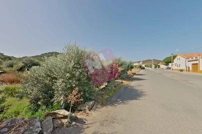 Terreno para Venda em Vale de Santiago