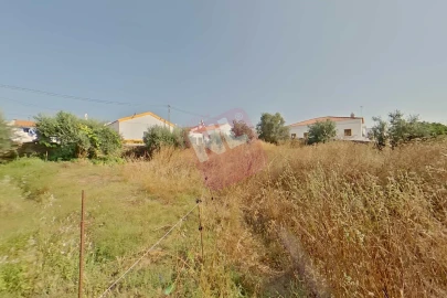 Terreno para Venda em Vale de Santiago