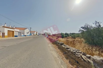 Terreno para Venda em Vale de Santiago
