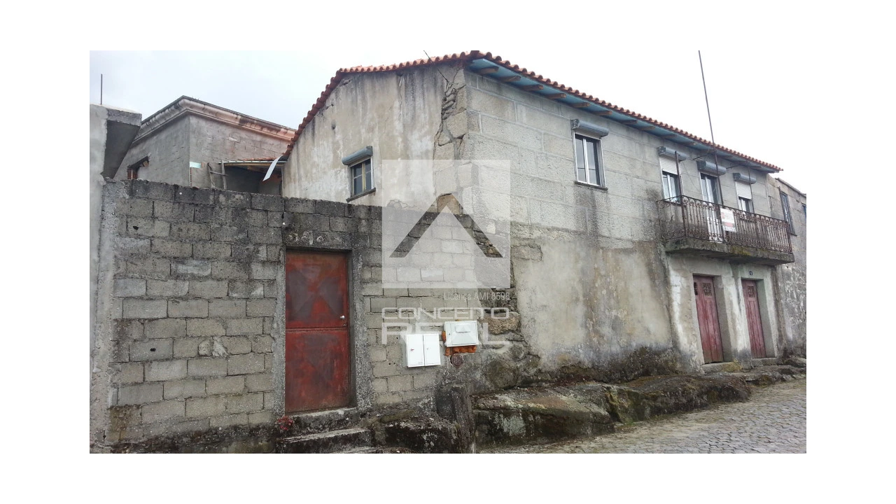 Moradia T3 para Venda em Chavães Foto 2