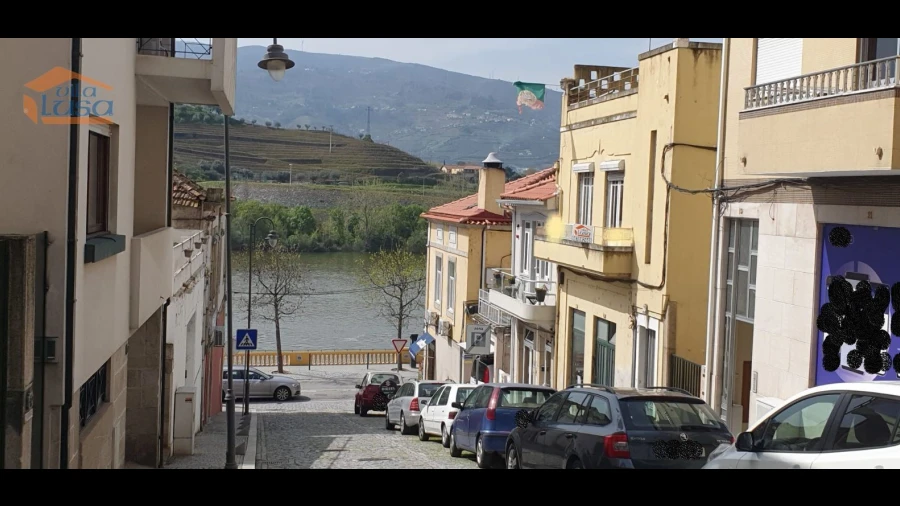 Prédio para Venda em Peso da Régua e Godim