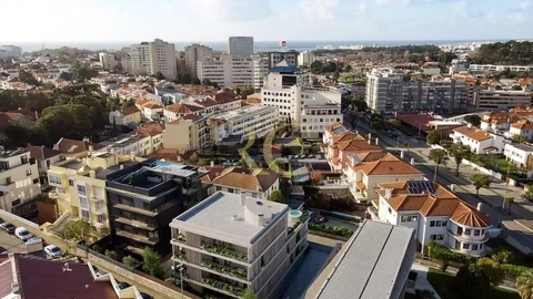 Apartamento T4 para Venda em Lordelo do Ouro e Massarelos