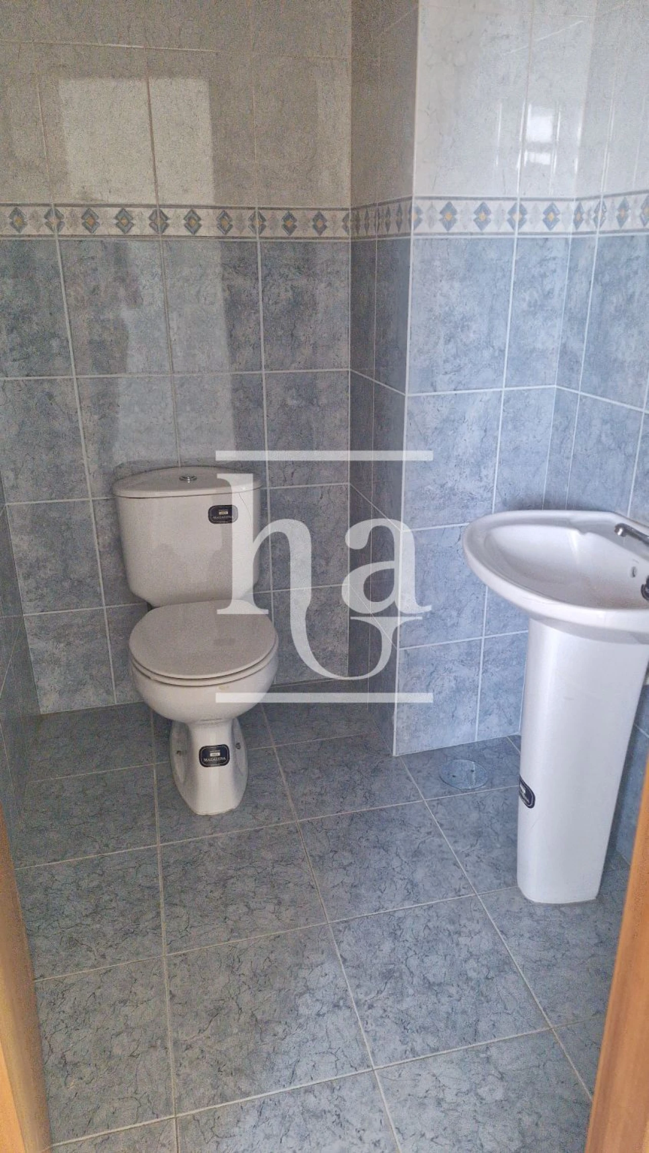 Loja para Arrendamento em Gondomar (São Cosme), Valbom e Jovim Foto 6