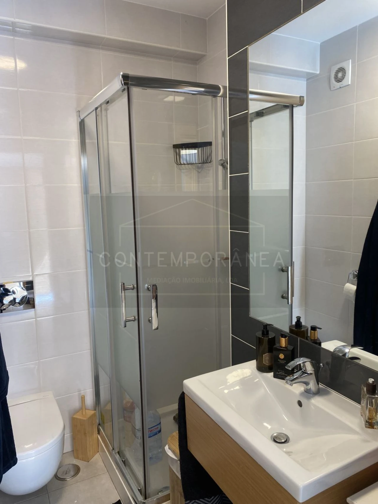 Apartamento T2 para Venda em Guia Foto 11